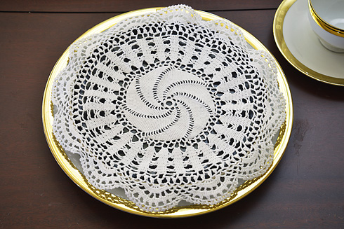 Southern Stars Extra Fine Crochet Threads Lace Doilies 12" Round - Click Image to Close